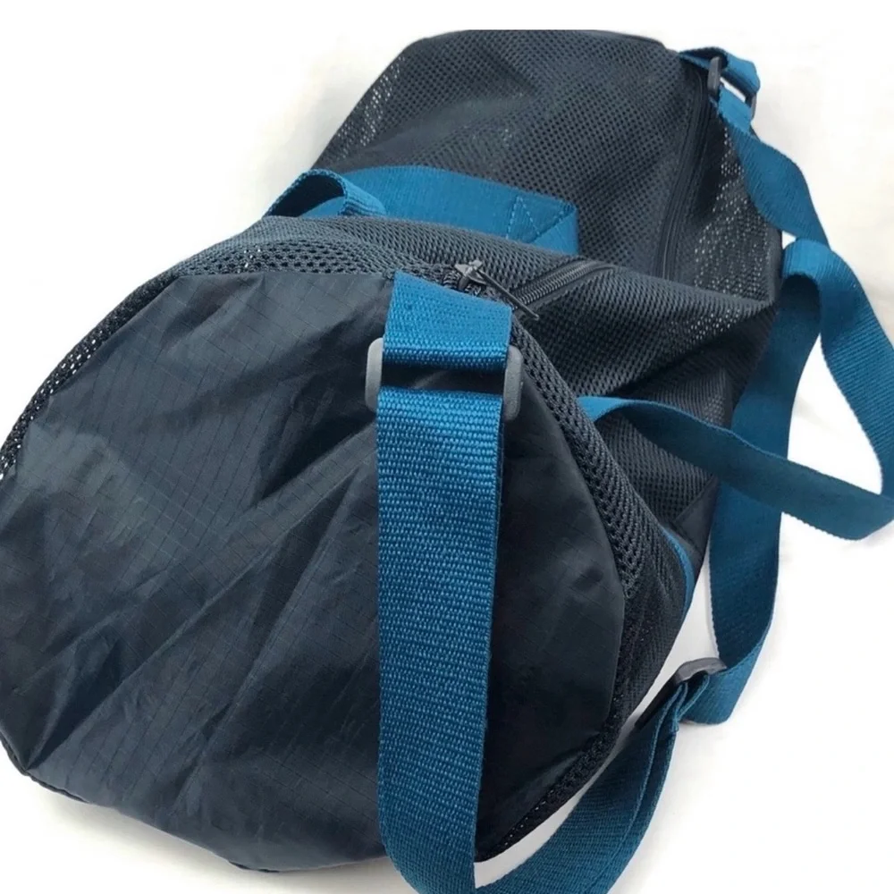 Lululemon Blue Mesh Men's Duffel Bag Gym Travel Men’s 11” x 18”